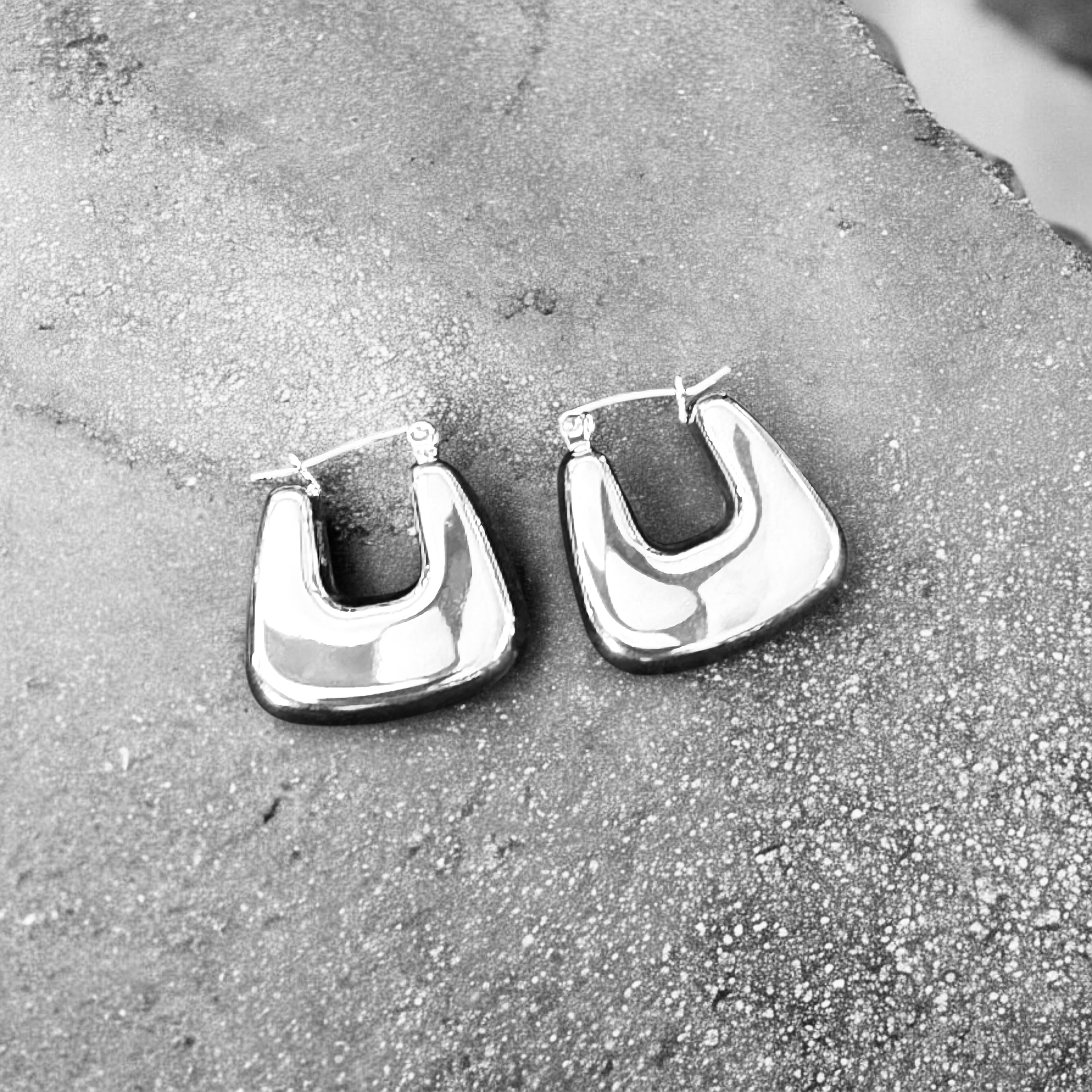 Waterproof Squared Puffy Hoop Earrings