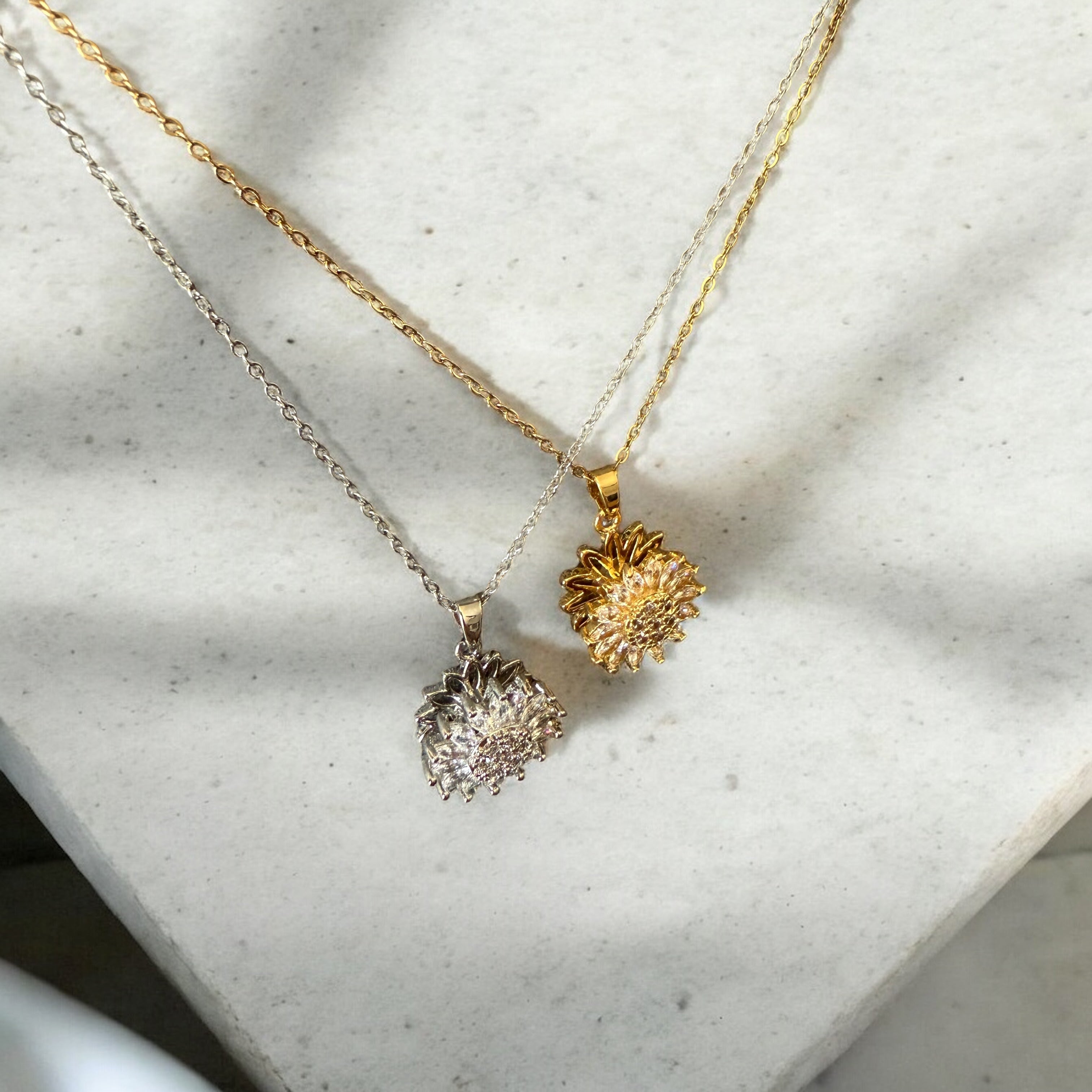 Waterproof Sunflower Spinning Sparkle Pendant Necklace
